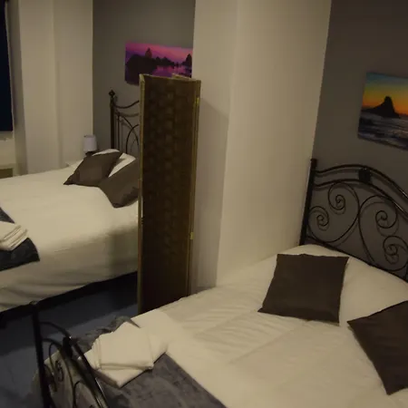 Alojamento de Acomodação e Pequeno-almoço Luxury 2*